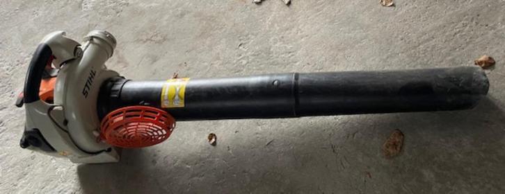STIHL BG86 Bladzuiger, Tuin en Terras, Bladblazers, Gebruikt, Handgedragen, Benzine, Met opvangzak, Met zuigfunctie, Ophalen