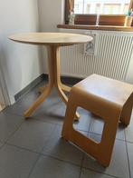 Kleine keukentafel met tabouret, Huis en Inrichting, Ophalen, Gebruikt, 50 tot 100 cm, Rond