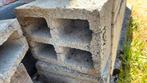 Gratis ophalen Halle - Dubbele betonblokken 39x29, Doe-het-zelf en Bouw, Ophalen, Beton