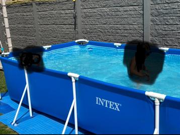 Intex zwembad 450x220x85 beschikbaar voor biedingen