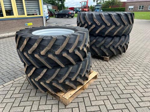 Trelleborg 600/65R38 + 480/65R28 Incl. NH velg, Zakelijke goederen, Landbouw | Onderdelen | Banden, Velgen en Assen, Ophalen