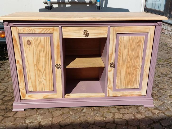 Zeer mooi massief grenen dressoir, Huis en Inrichting, Kasten | Dressoirs, Zo goed als nieuw, Grenenhout, Ophalen