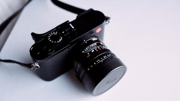 Leica Q2, Audio, Tv en Foto, Fotocamera's Digitaal, Zo goed als nieuw, Ophalen