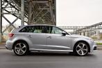 Audi A3 30TFSi S-Line **Benzine**, Voorwielaandrijving, Stof, Zwart, Bedrijf