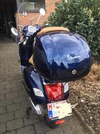 Vespa GTS 300 hpe, Fietsen en Brommers, Ophalen, Overige modellen, 300 cc, Zo goed als nieuw