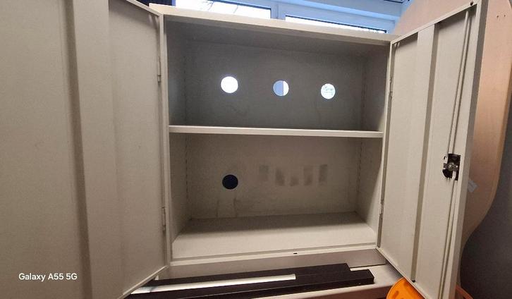 Armoires d'archives, Maison & Meubles, Armoires | Armoires à porte coulissante & Armoires à archives, Utilisé, 100 à 150 cm, 50 à 100 cm