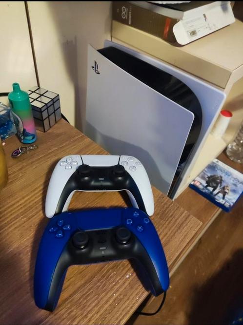 Ps 5 + 2 dual shock+ 2TB, Games en Spelcomputers, Spelcomputers | Sony PlayStation 5, Zo goed als nieuw, Playstation 5, Ophalen