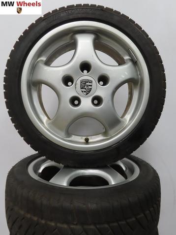 Originele Porsche 911 964 cup velgen 17 inch winterbanden beschikbaar voor biedingen
