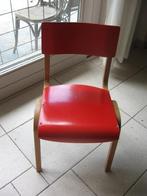 Twee Vintage kinderstoelen in gelakte oranje kleur. Kont, Ophalen, Gebruikt, Stoel(en)