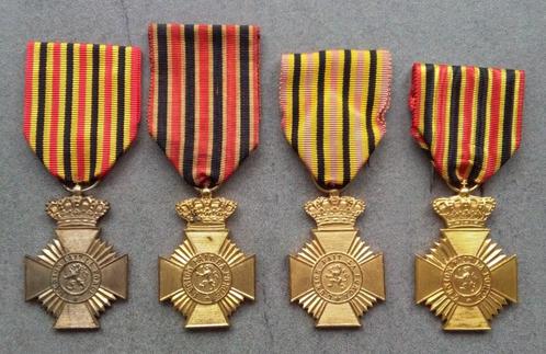 medailles 4 verschillende militaire decoraties Albert 1, Verzamelen, Militaria | Algemeen, Overige soorten, Lintje, Medaille of Wings