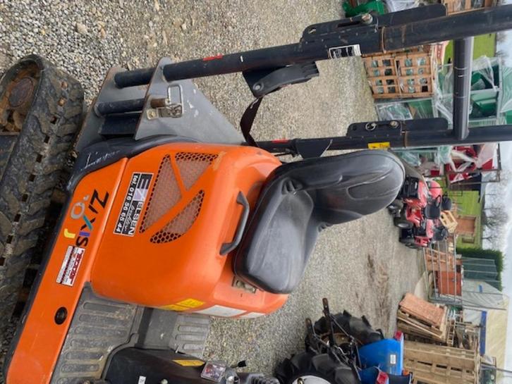 te koop graafmachine  hitachi 1100kg, Zakelijke goederen, Machines en Bouw | Kranen en Graafmachines, Graafmachine, Ophalen