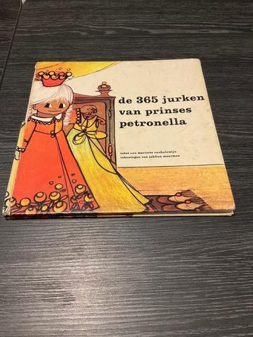 Vintage boek Mariette Vanhalewijn De 365 jurken van prinses  beschikbaar voor biedingen