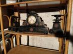 Antieke klok 19de eeuw met bijhorende kandelaars, Ophalen