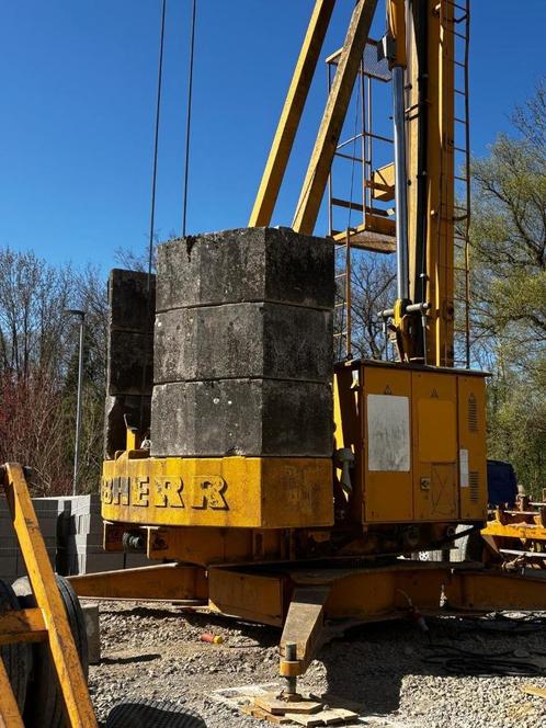 Une Grue tour Liebherr d'occasion 20SE, Zakelijke goederen, Machines en Bouw | Kranen en Graafmachines, Kraan, Ophalen