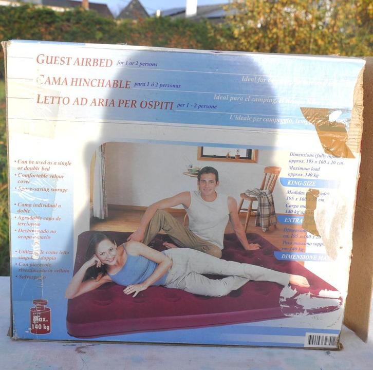 lit d'appoint gonflable pour 1 ou 2 personnes non utilisé, Caravanes & Camping, Matelas pneumatiques, Comme neuf, 2 personnes