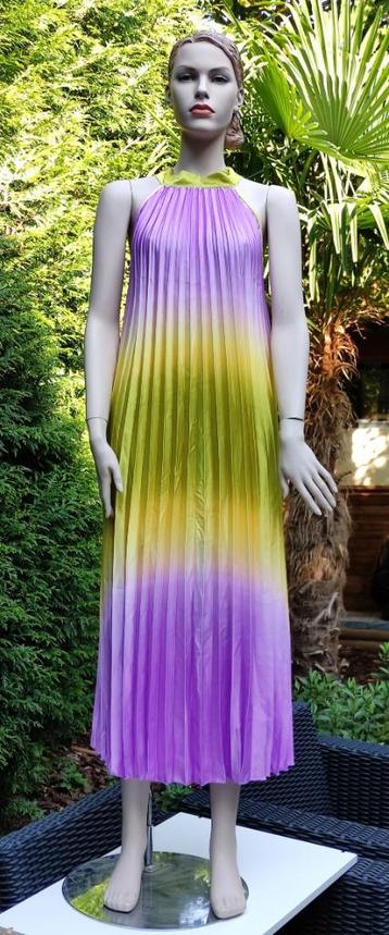 Midi Swingjurk met Halterkraag One size beschikbaar voor biedingen