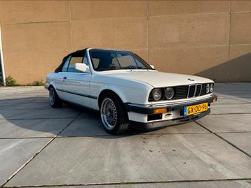 BMW E30 325i cabriolet 1986, heel veel nieuw!, Autos, Achat, Cabriolet, Automatique, Particulier