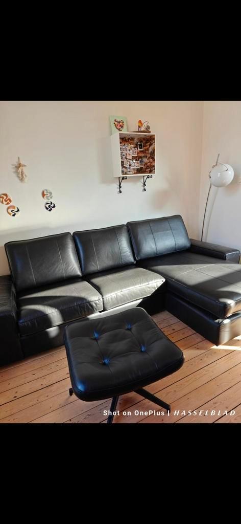 Zetel 3-zitsbank met chaise longue zwart leder, Huis en Inrichting, Zetels | Complete zithoeken, Zo goed als nieuw, Ophalen