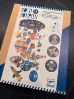 DIY decoratieve mobile zonnestelsel van Djeco, Hobby en Vrije tijd, Ophalen of Verzenden, Nieuw, Knutselwerk