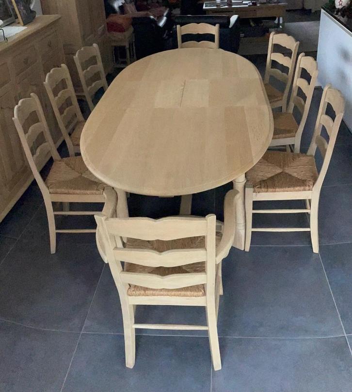 Massief houten eetkamer set tafel en stoelen met riet, Huis en Inrichting, Complete eetkamers, Zo goed als nieuw, 8 stoelen of meer