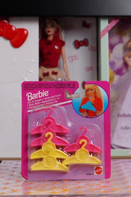 Ensemble de cintres à clip Barbie- 65008-91, Enfants & Bébés, Jouets | Poupées, Neuf, Barbie, Enlèvement ou Envoi