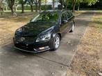 VW Passat 1.6 Diesel 2011 bj Euro 5, Auto's, Voorwielaandrijving, Euro 5, Stof, Zwart