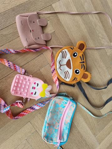 Handtassensetje voor meisjes beschikbaar voor biedingen
