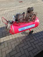 Compressor 200L, Doe-het-zelf en Bouw, Compressors, Ophalen, Zo goed als nieuw