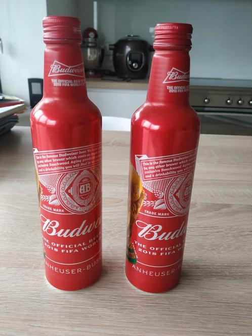 Set van 2 flessen bier Budweiser Football World Cup 2018, Verzamelen, Merken en Reclamevoorwerpen, Zo goed als nieuw, Overige typen
