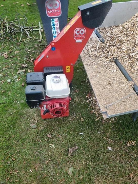 Hakselaar Honda GX 390 motor (11pk), Tuin en Terras, Hakselaars, Zo goed als nieuw, Ophalen