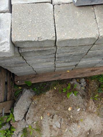 Klinkers 15x15x6 beschikbaar voor biedingen