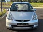 Honda Jazz 1.3i Airco - 85.000 KM - Vitres électriques - Gar, Voorwielaandrijving, 4 cilinders, 5 deurs, Blauw