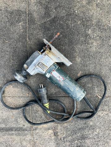 Decoupeerzaag  beschikbaar voor biedingen