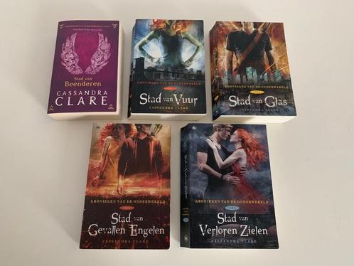 Kronieken van de onderwereld * cassandra clare, Boeken, Fantasy, Gelezen, Ophalen of Verzenden