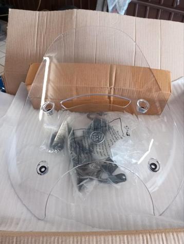 Part brise Royal Enfield Super météor 650, Particulier