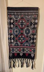 Etnisch handgeweven wandkleed uit Laos/Thailand, Enlèvement ou Envoi