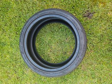 Autoband Minerva, zwart, 235/40R19, Véhicule de tourisme, Pneus été, Pneu(s), 19 pouces