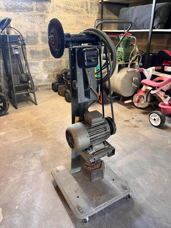 VICTORIAANSE staande bandschuurmachine/polijstmachine, Doe-het-zelf en Bouw, Gereedschap | Schuurmachines, Gebruikt, Ophalen