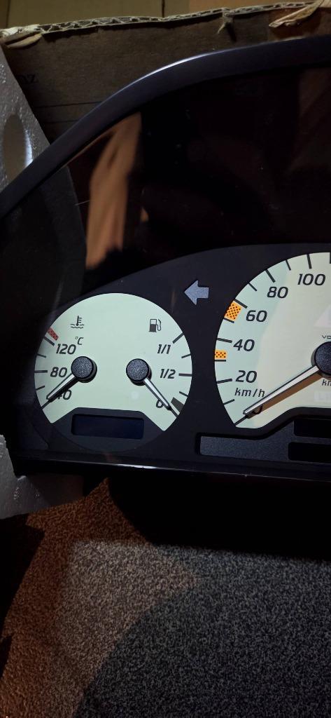Compteur de vitesse Mercedes classe C w202  neuf, Auto-onderdelen, Dashboard en Schakelaars, Mercedes-Benz, Nieuw, Ophalen