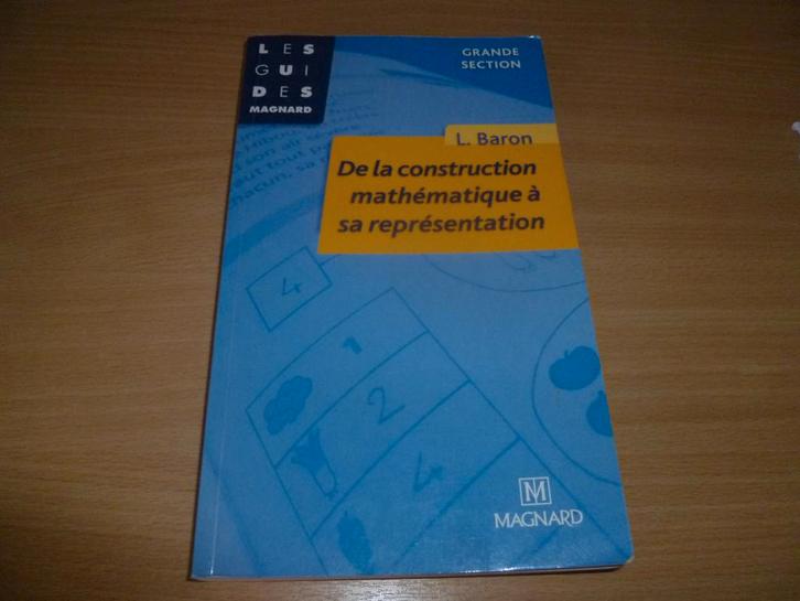 Livre de la construction mathématique à sa représentation, Boeken, Schoolboeken, Zo goed als nieuw, Ophalen of Verzenden