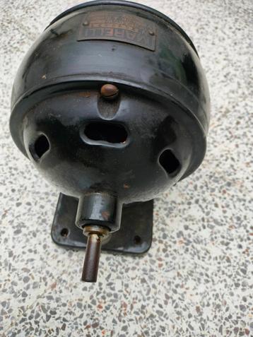 Moteur électrique vintage/Rétro/Ancien MARELLI, Enlèvement