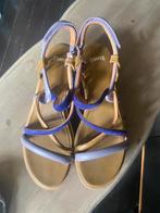 Sandalen met sleehak camper maat 39, Ophalen of Verzenden, Zo goed als nieuw