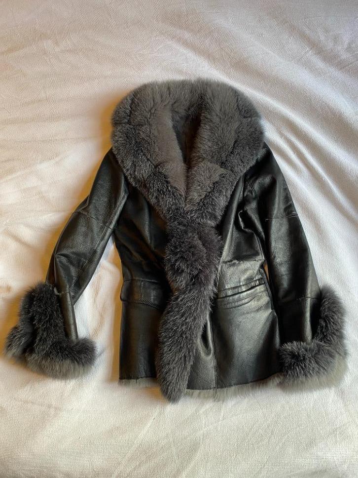 Prachtige vintage bontjas, Kleding | Dames, Jassen | Winter, Zo goed als nieuw, Maat 36 (S), Zwart, Ophalen of Verzenden