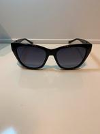 Lunettes de soleil Jimmy Choo avec paillettes dorées, Enlèvement, Neuf, Lunettes de soleil