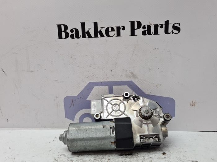 Schuifdak Motor van een Audi A1, Auto-onderdelen, Carrosserie, Audi, Gebruikt, 3 maanden garantie