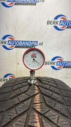 2x Yokohama BluEarth Winter V905 225/50 R18 95V 225/50/18 22, Auto-onderdelen, Banden en Velgen, 18 inch, Gebruikt, -, -