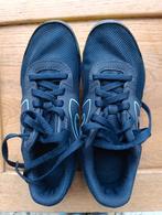 Spikes atletiek maat 34, Sport en Fitness, Ophalen, Zo goed als nieuw, Spikes