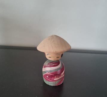 Lieve Sosaku Kokeshi beschikbaar voor biedingen