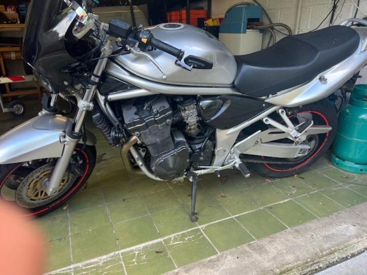 Suzuki Bandit 1200S, Motoren, Motoren | Suzuki, Particulier, Sport, meer dan 35 kW, 4 cilinders, Motorrijbewijs A, LED Verlichting