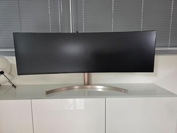 LG UltraWide Dual QHD Monitor 49WL95C-WE beschikbaar voor biedingen